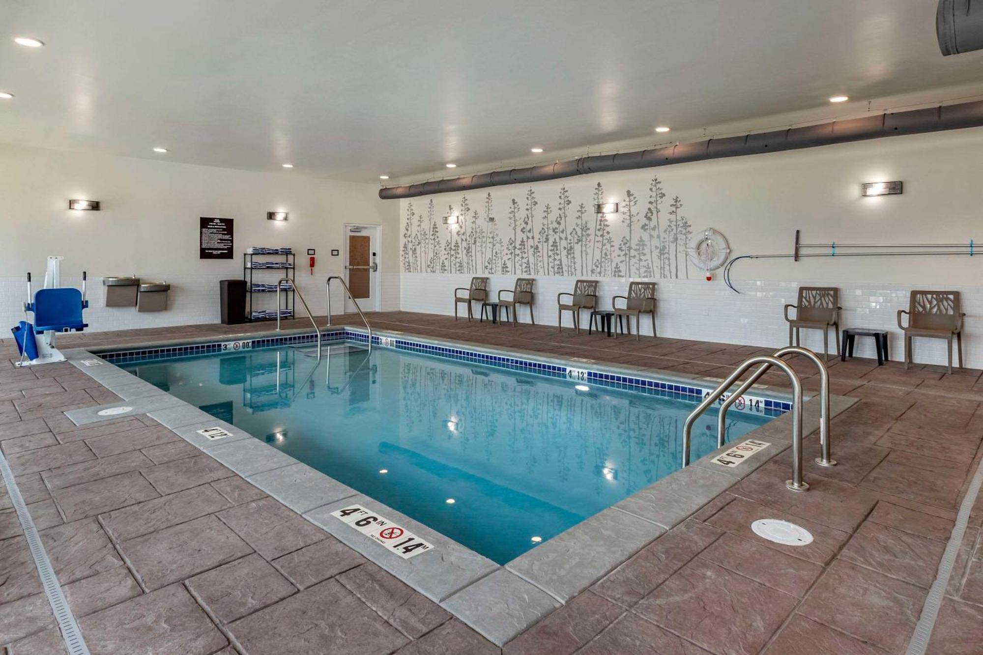 Mainstay Suites Milwaukee-Franklin 富兰克林 外观 照片